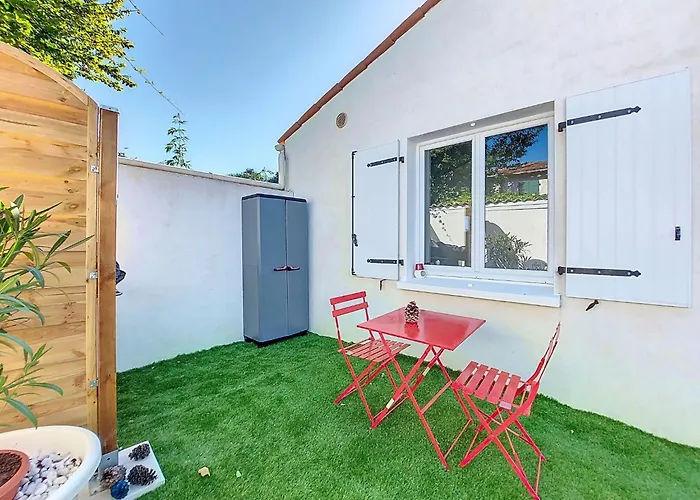 Maison Du Bois By Interhome * لو ماثيز