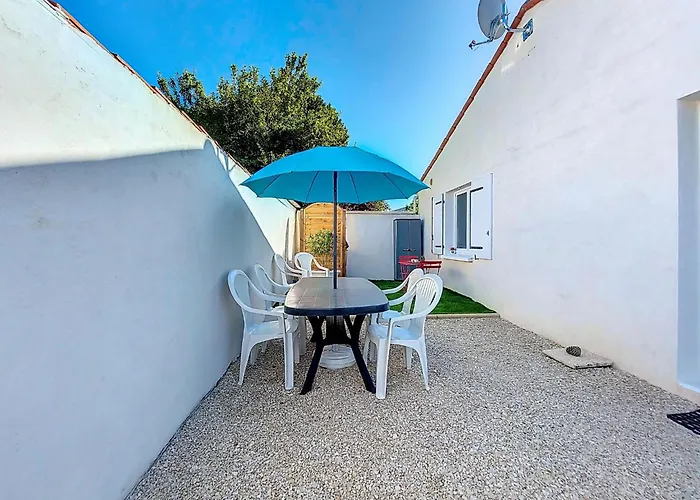 Maison Du Bois By Interhome * لو ماثيز